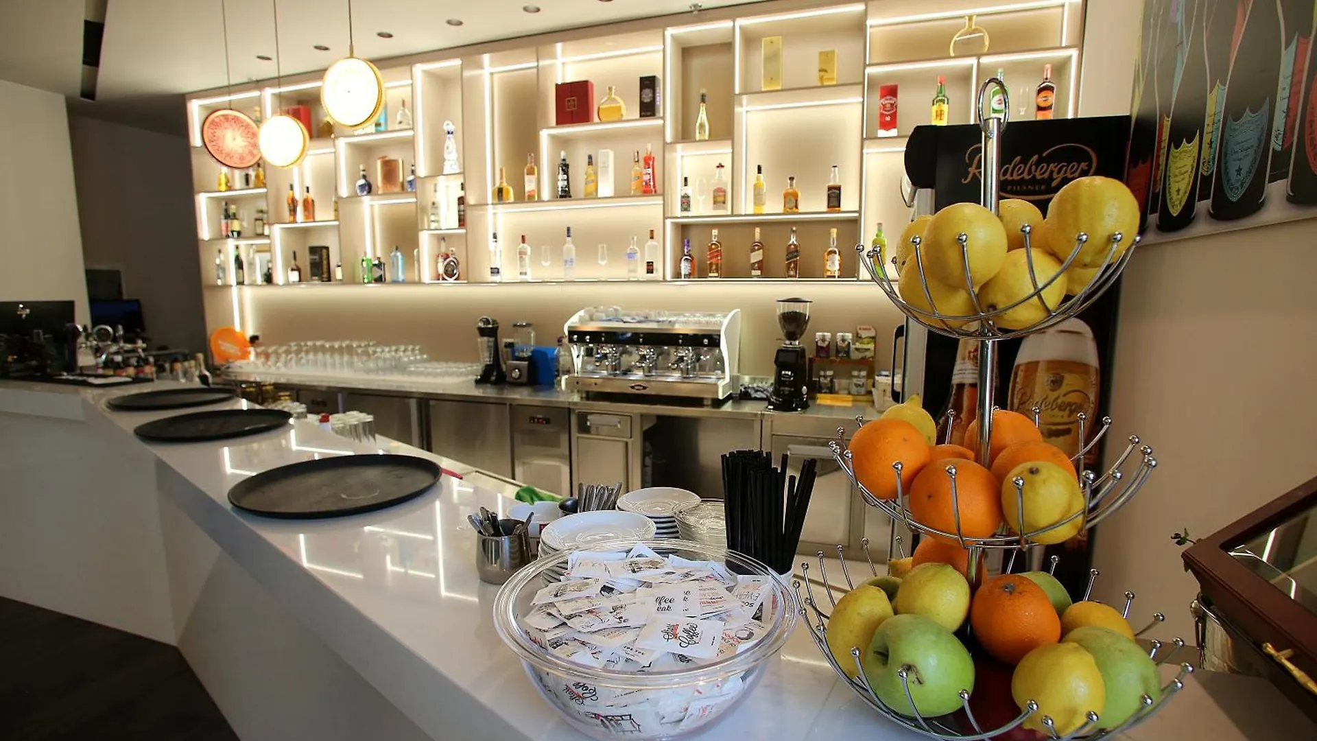 Durres Bay Hotel Албания