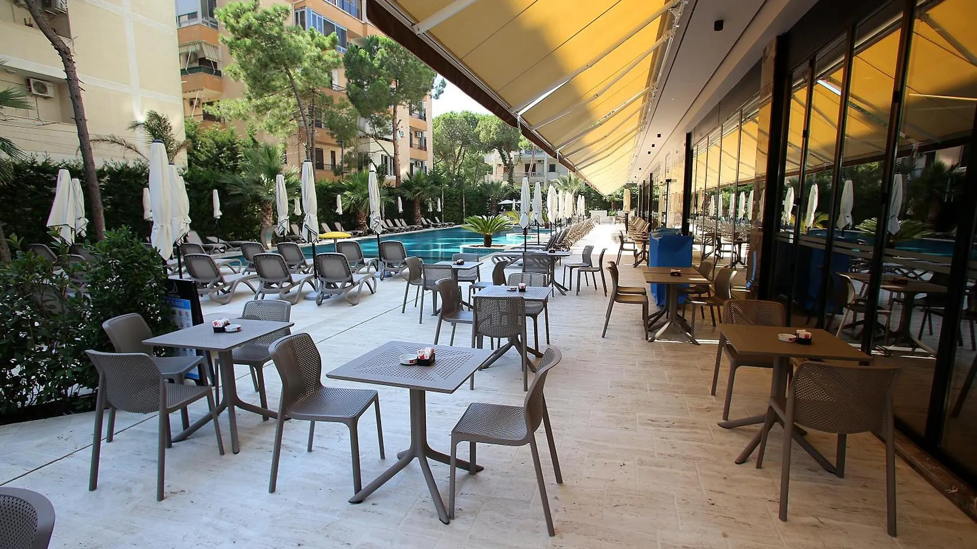 Durres Bay Hotel