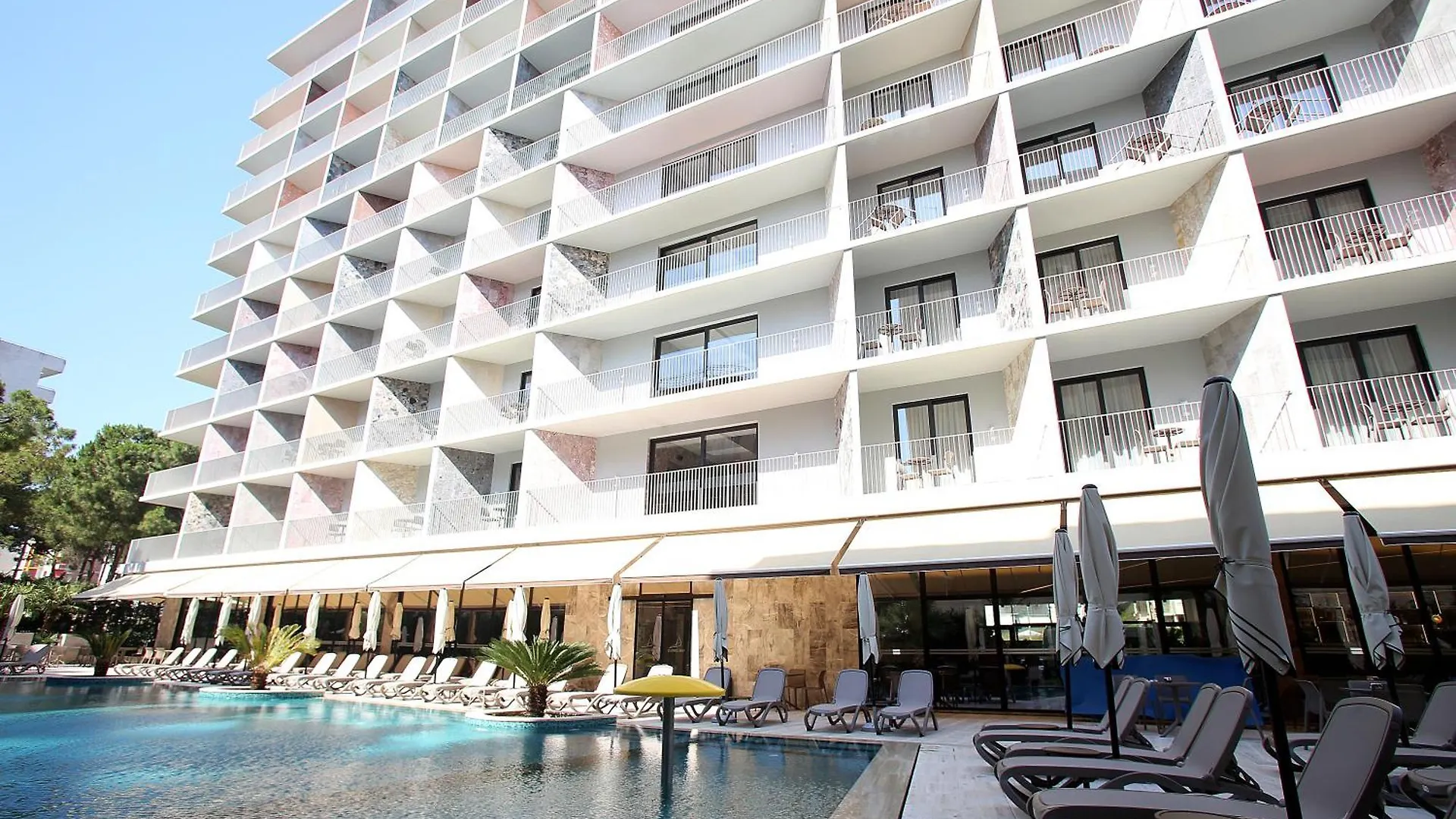 Durres Bay Hotel