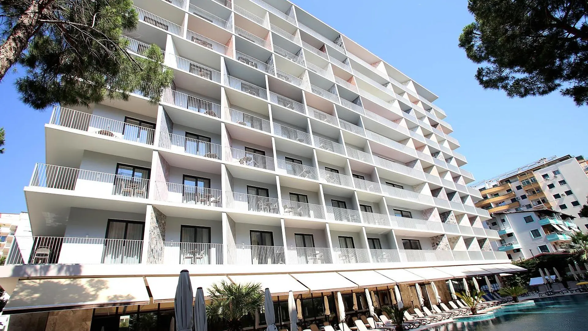 ****  Durres Bay Hotel Албания