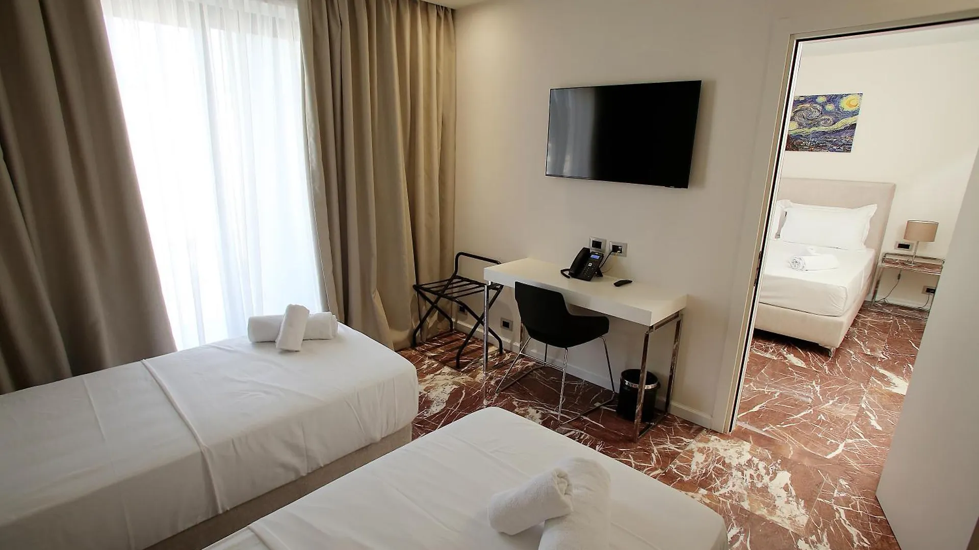 Durres Bay Hotel
