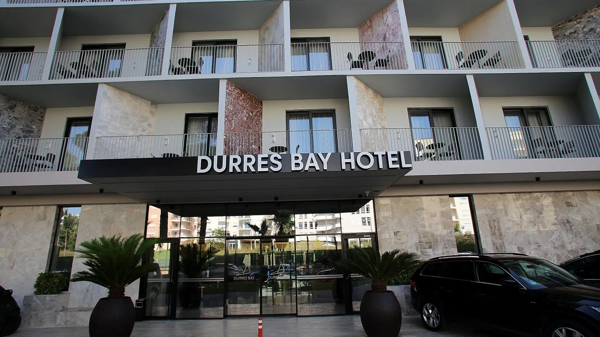 Durres Bay Hotel Албания